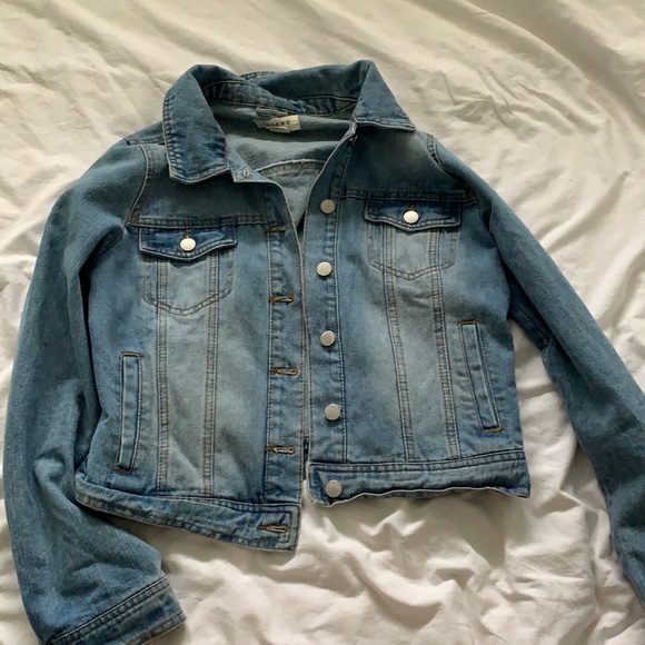 Jean Jacket - Picture 1 of 3
